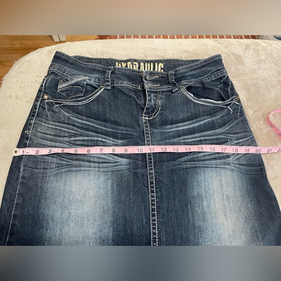 Hydraulic Long Denim Skirt!! - Picture 5 of 7